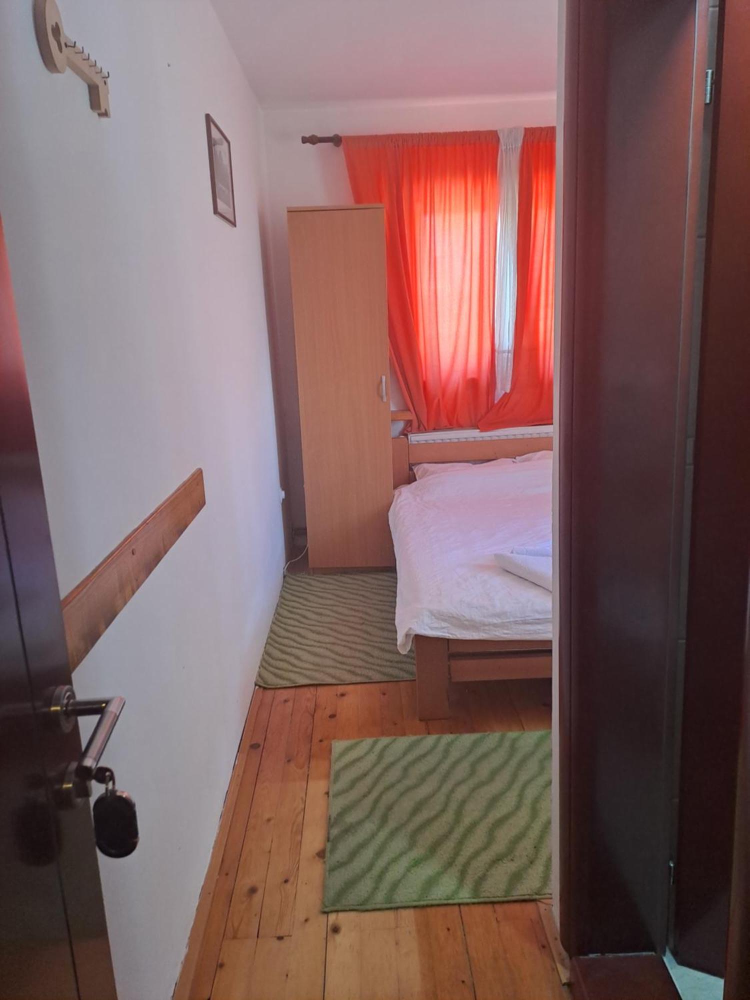 Guesthouse Ukus Durmitora Zabljak  Bagian luar foto