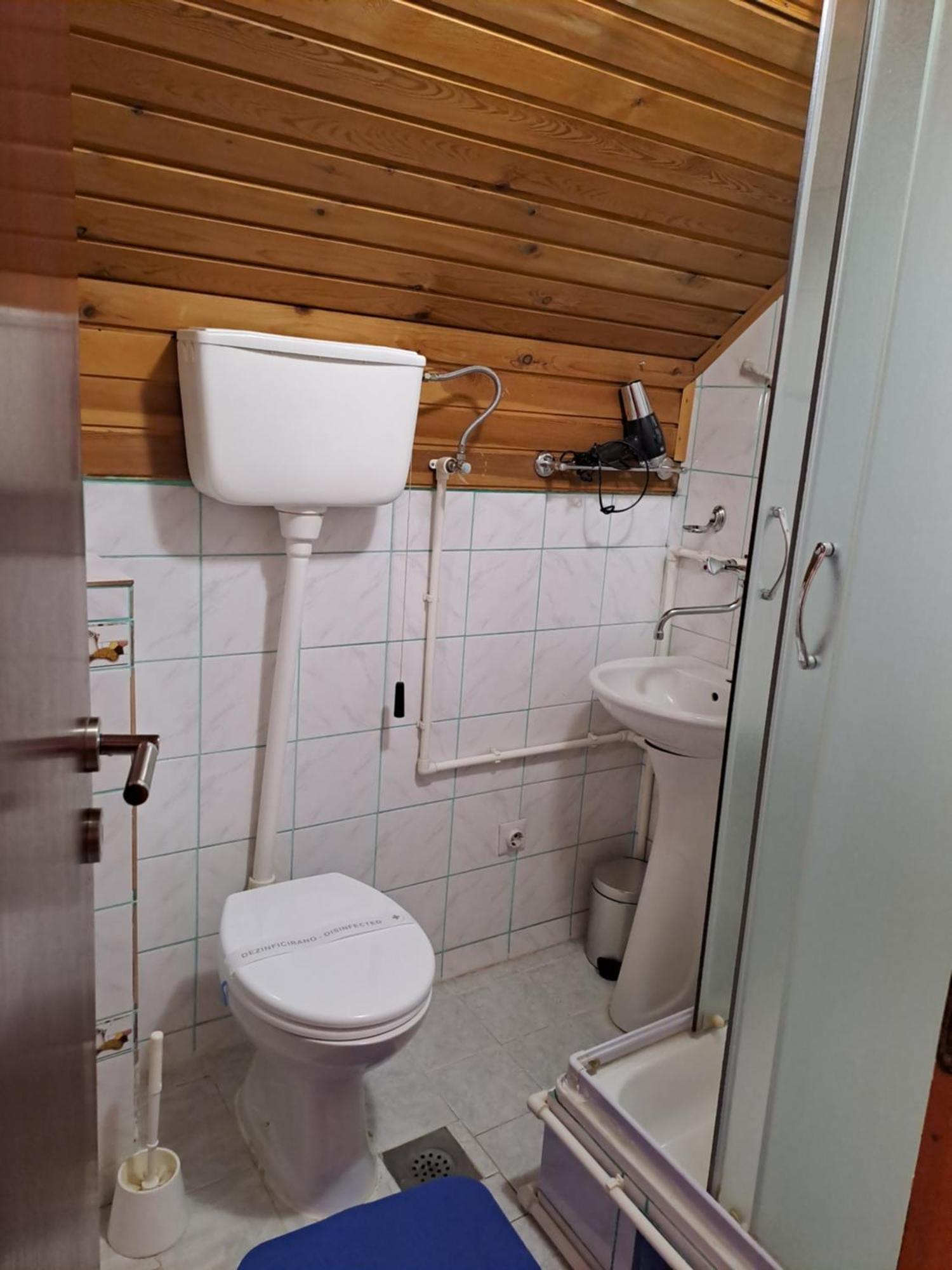 Guesthouse Ukus Durmitora Zabljak  Bagian luar foto