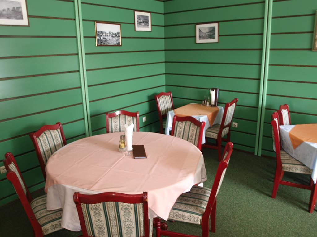 Guesthouse Ukus Durmitora Zabljak  Bagian luar foto