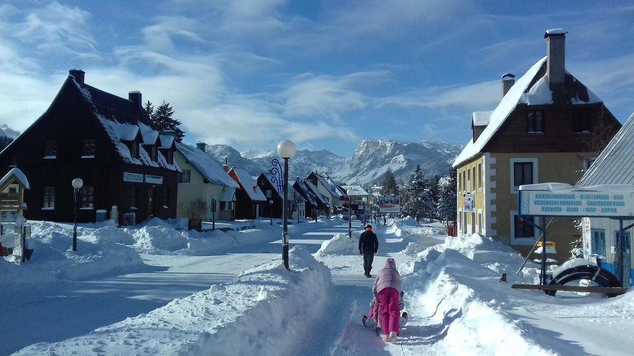 Guesthouse Ukus Durmitora Zabljak  Bagian luar foto